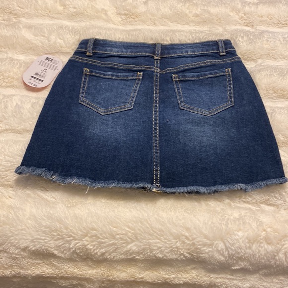 ⭐️ NWT Wonder Nation Girls Denim Skirt - Picture 2 of 2